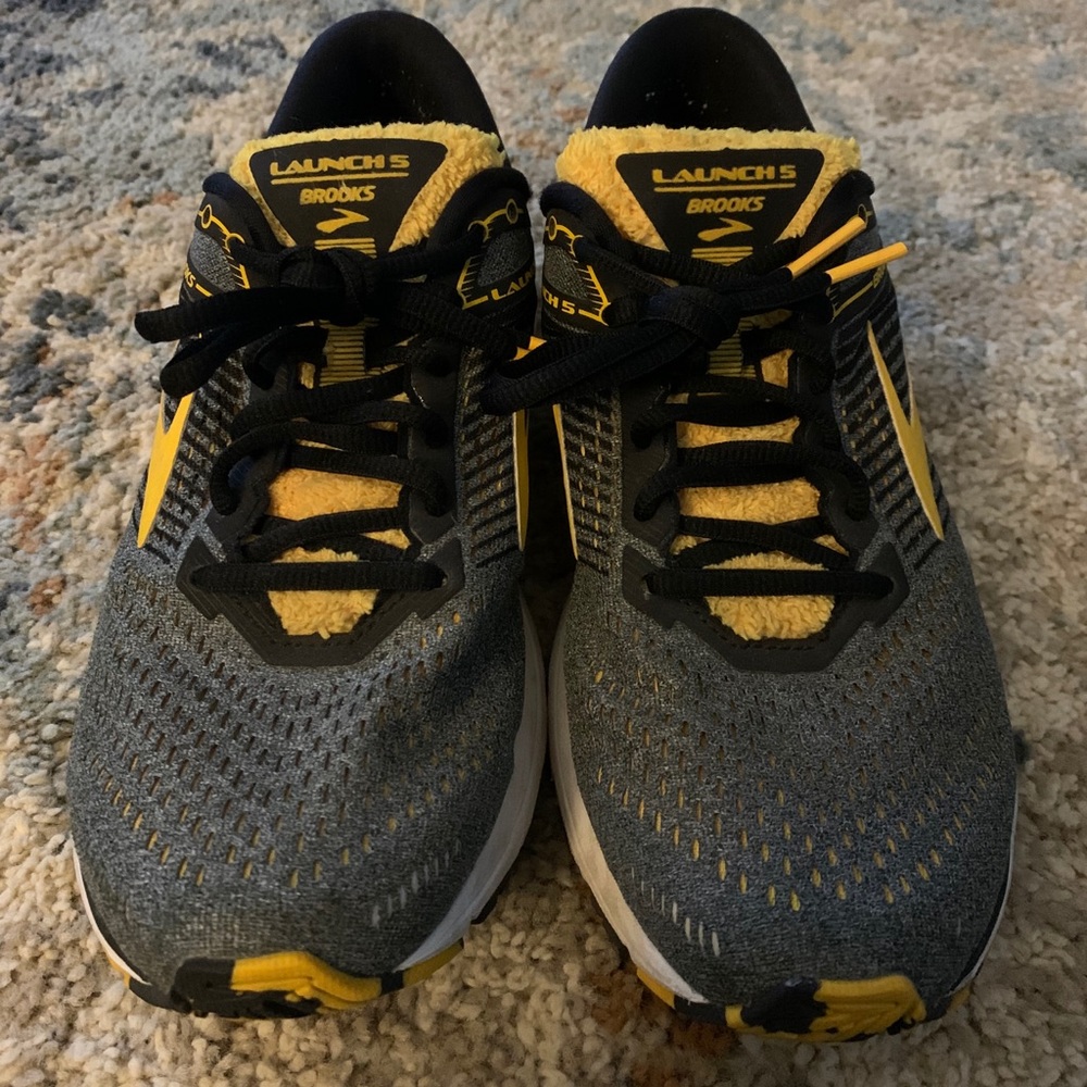 Brooks women’s running shoe